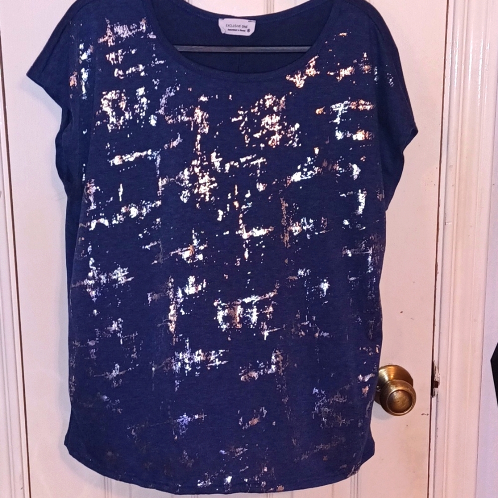 Women's Navy W/ A Silver Print Top